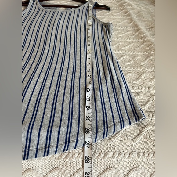 CAbi Designer Vertical Striped Rayon Blouse Women’s Size Medium - Picture 11 of 12